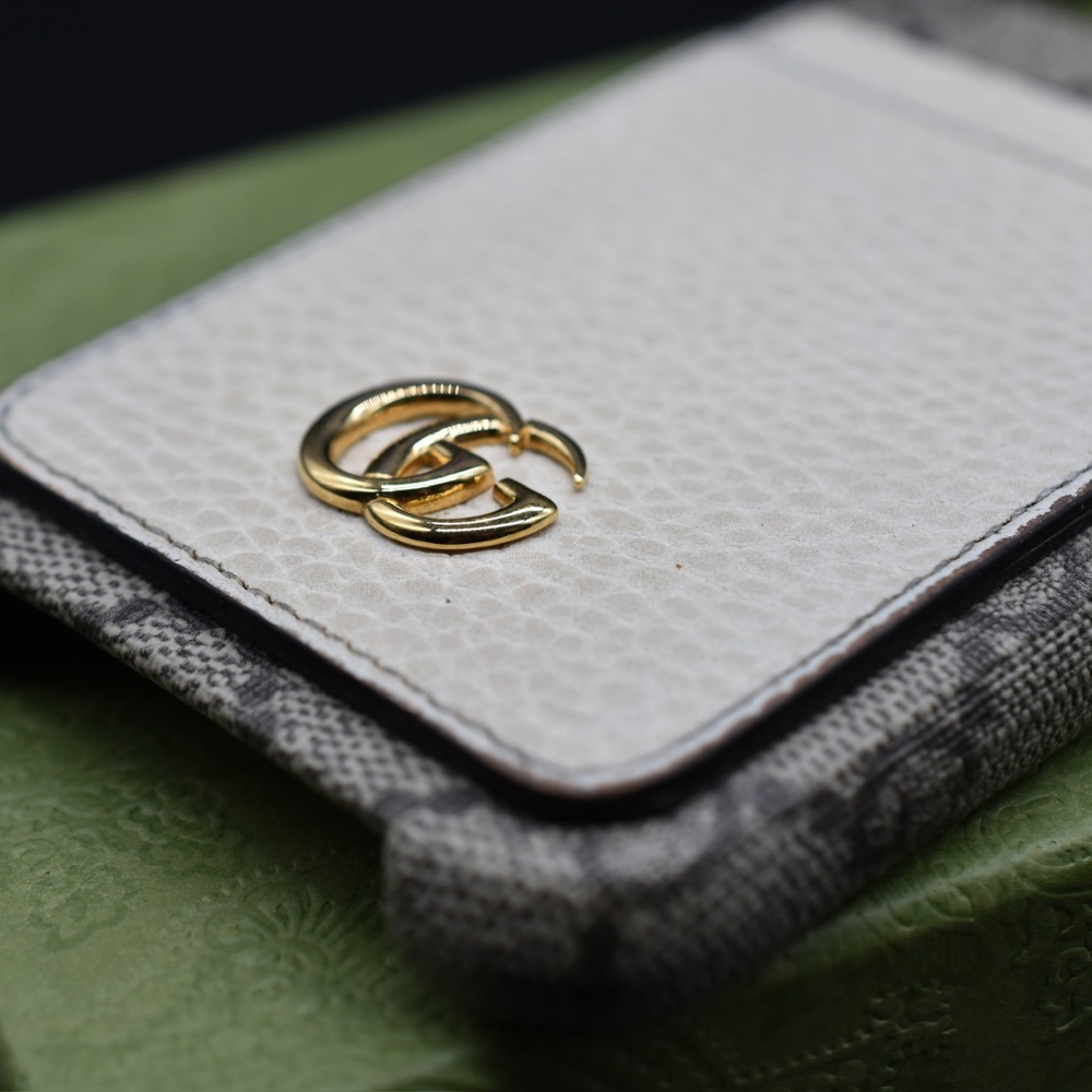 Pre Owned Gucci IPhone 12 Pro Case - Picture 7 of 10